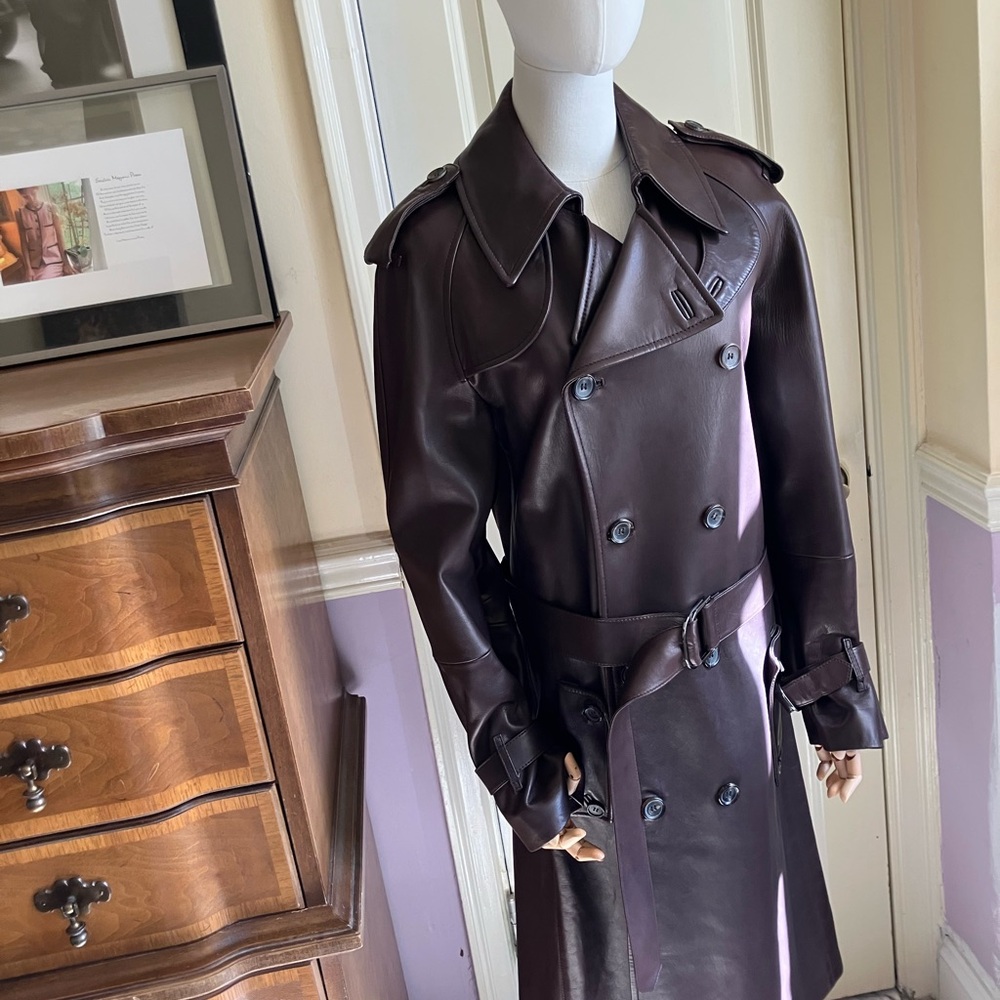 JUST ADDED! Chocolate brown GUCCI leather trench coat